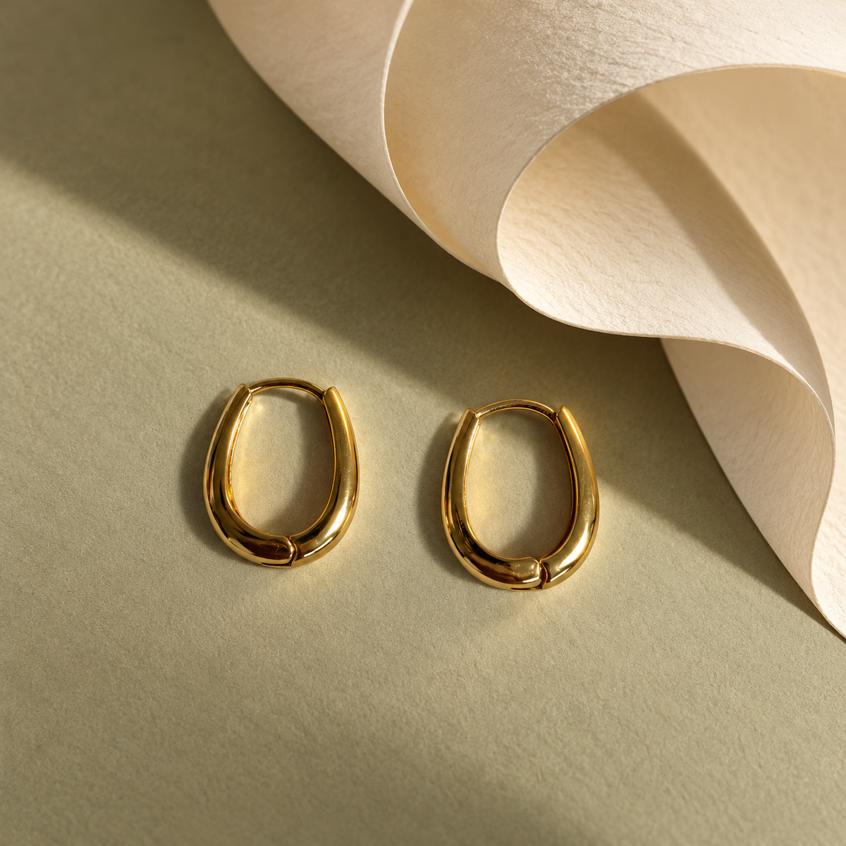 Oval Hoops